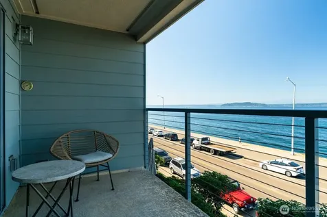 2200 Alki Avenue SW Seattle WA 98116
