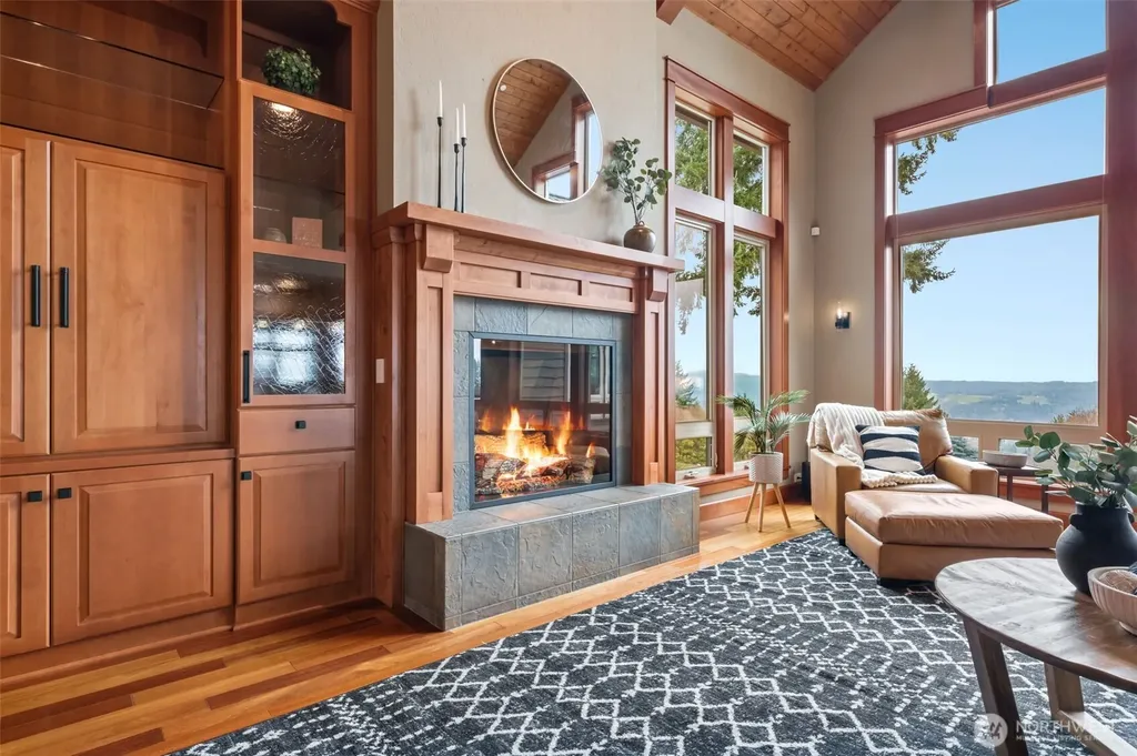 714 Sommerset Road Woodland WA 98674