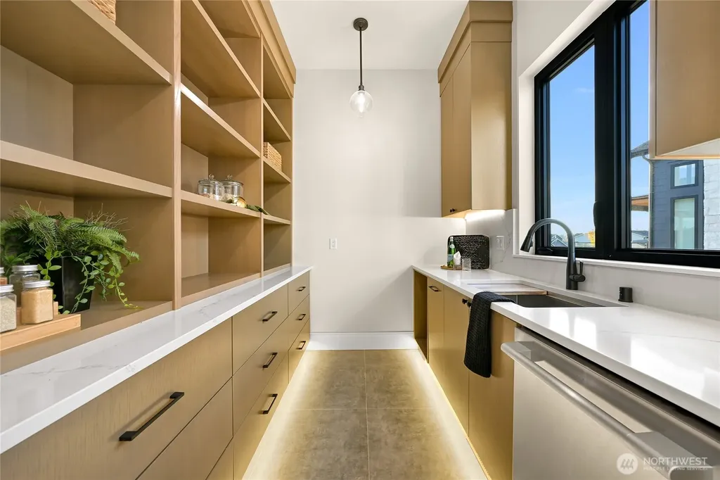 5414 Lasiandra Drive Blaine WA 98230