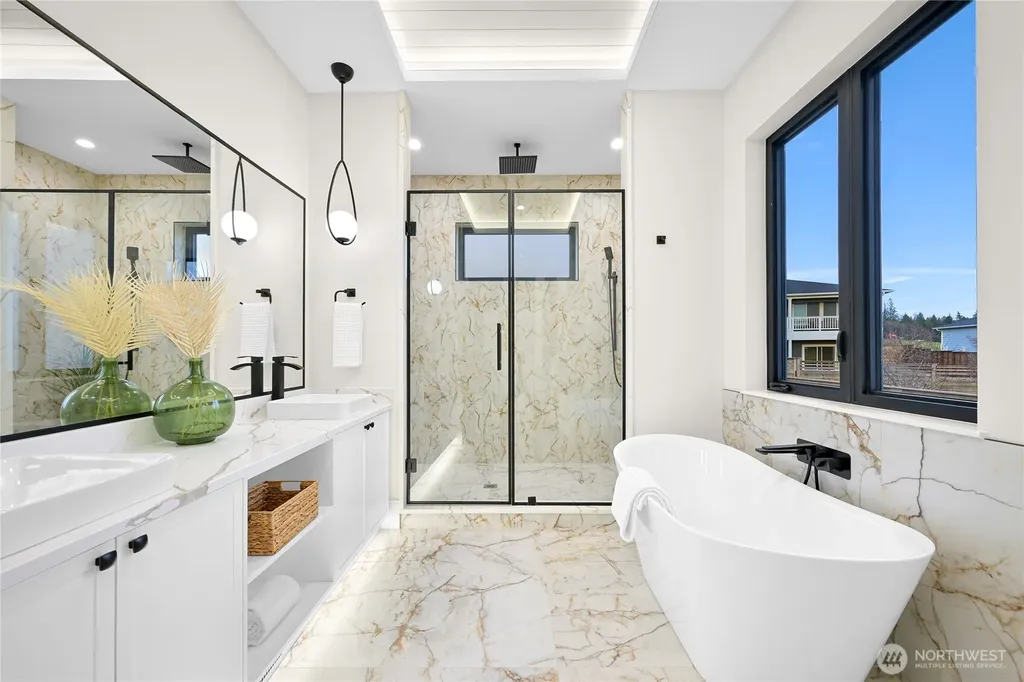 5414 Lasiandra Drive Blaine WA 98230