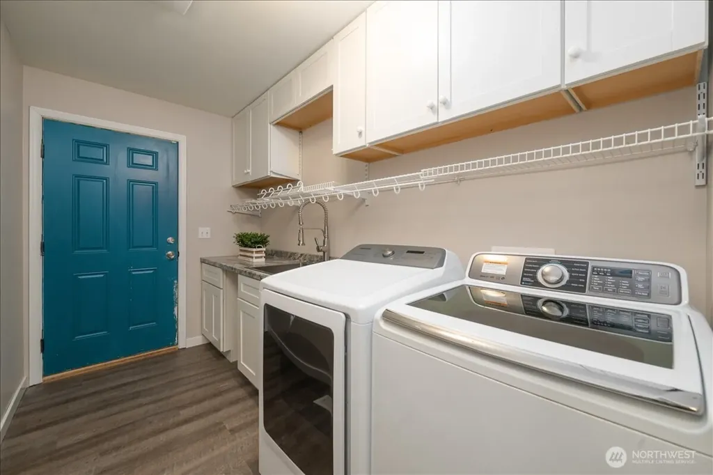 2295 S Camano Drive Camano Island WA 98282