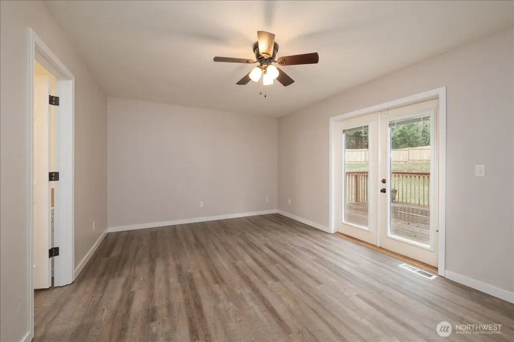 2295 S Camano Drive Camano Island WA 98282