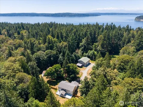 2295 S Camano Drive Camano Island WA 98282