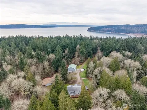 2295 S Camano Drive Camano Island WA 98282