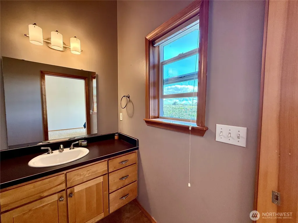 1160 Greenview Avenue SW Ocean Shores WA 98569