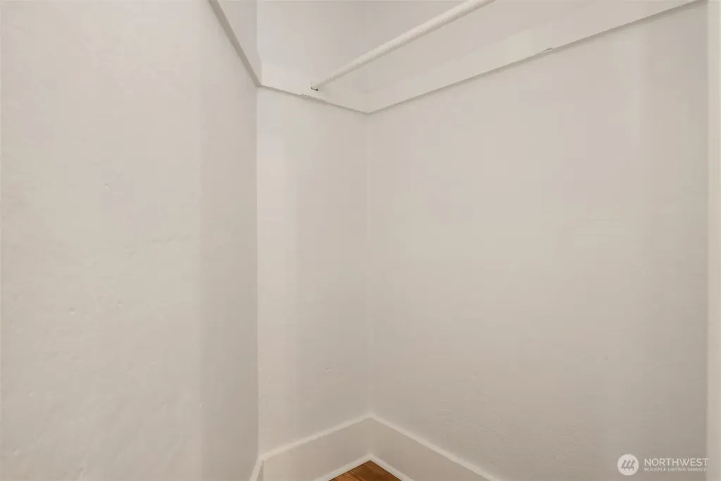 1726 15th Avenue Seattle WA 98122