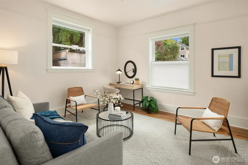 1726 15th Avenue Seattle WA 98122