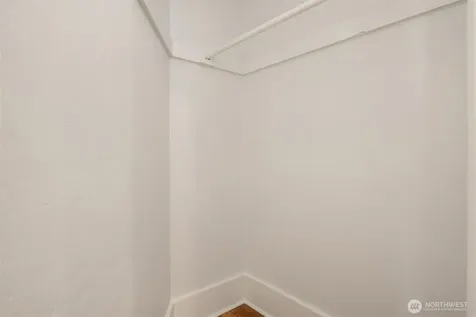 1726 15th Avenue Seattle WA 98122