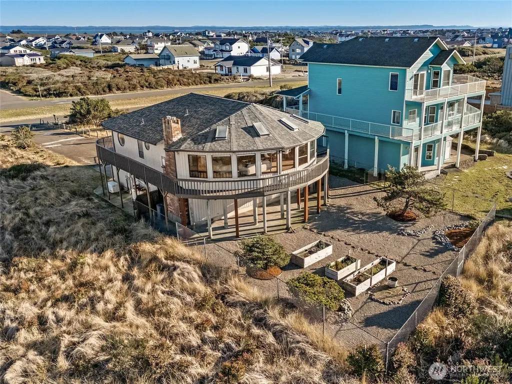 1189 Ocean Shores Boulevard Ocean Shores WA 98569