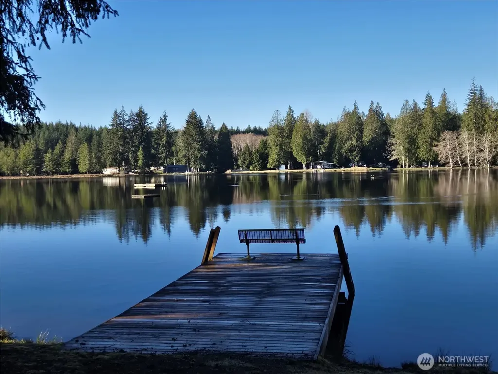 24 W Tipi Court Elma WA 98541