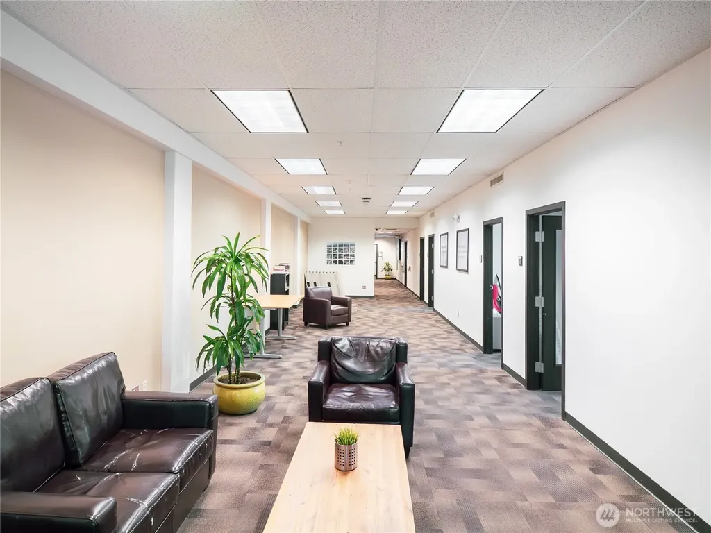 1323 Commercial Street Bellingham WA 98225