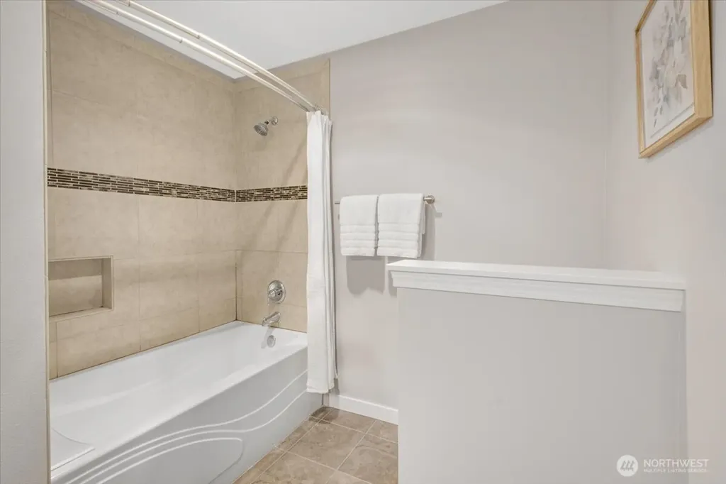 8500 Main Street Edmonds WA 98026