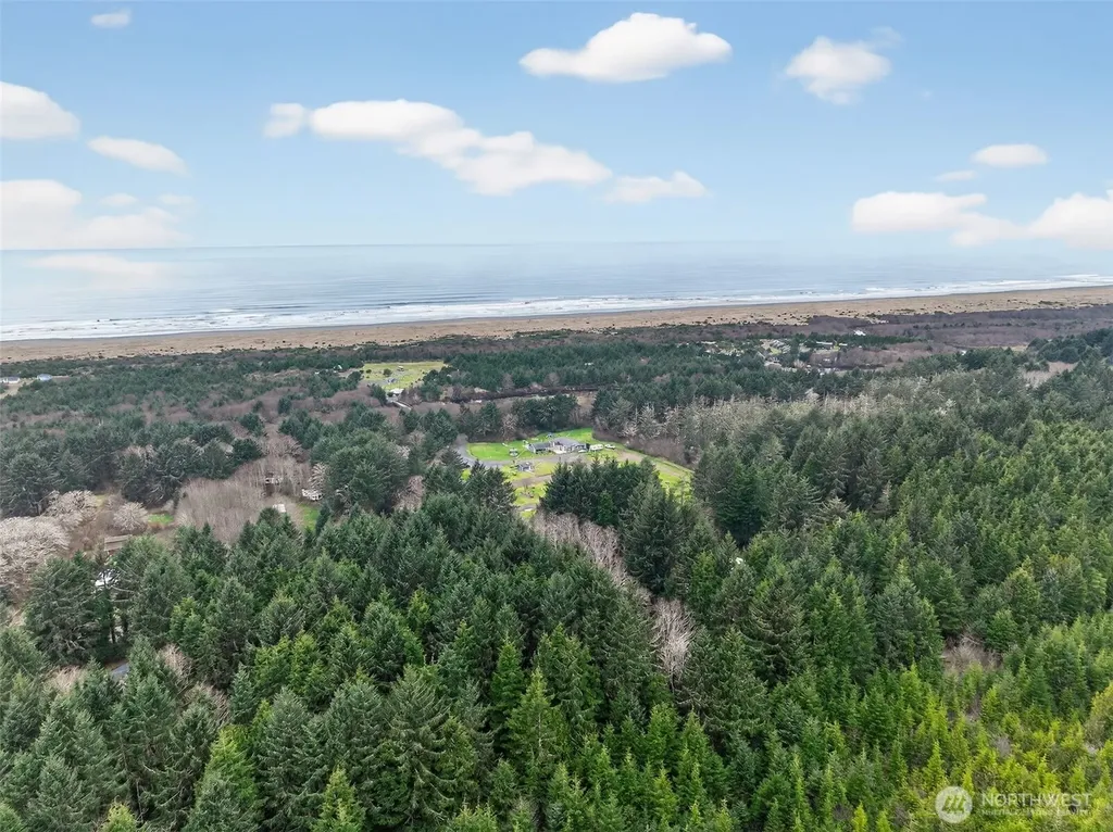 2772 State Route 109 Ocean City WA 98569