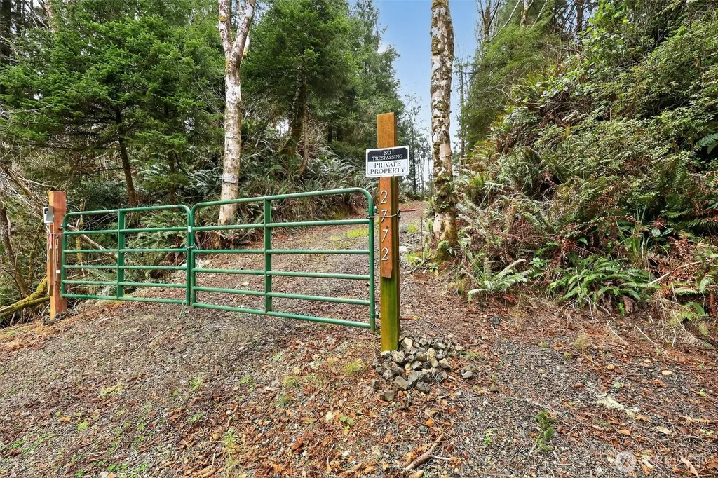 2772 State Route 109 Ocean City WA 98569