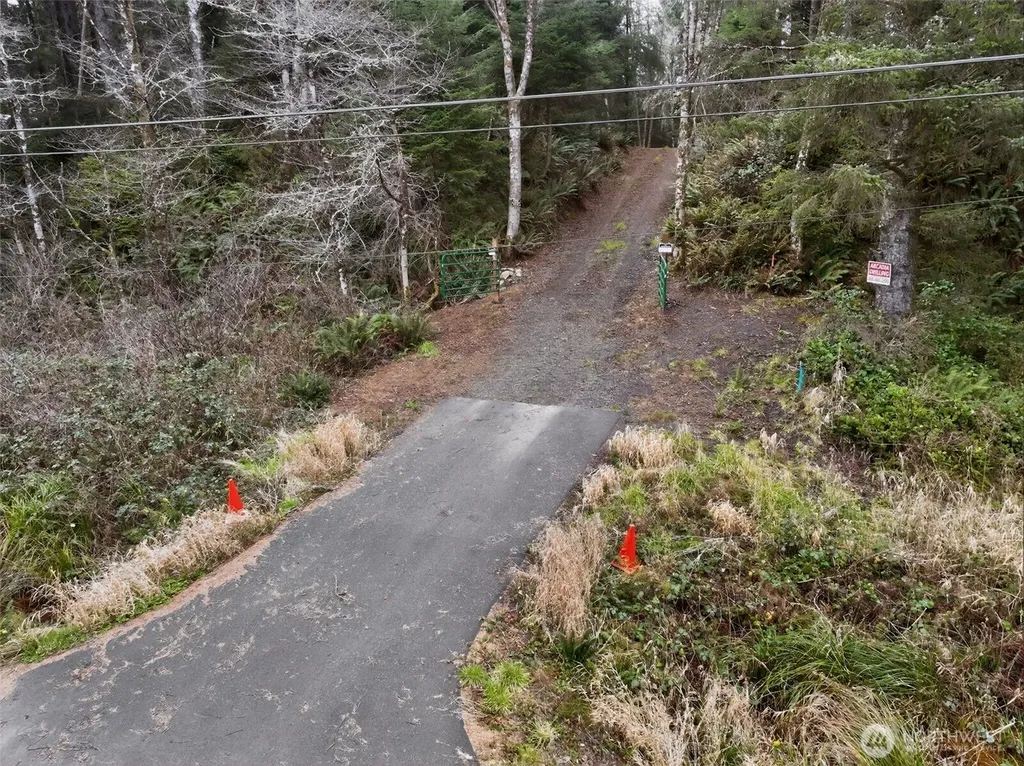 2776 State Route 109 Ocean City WA 98569