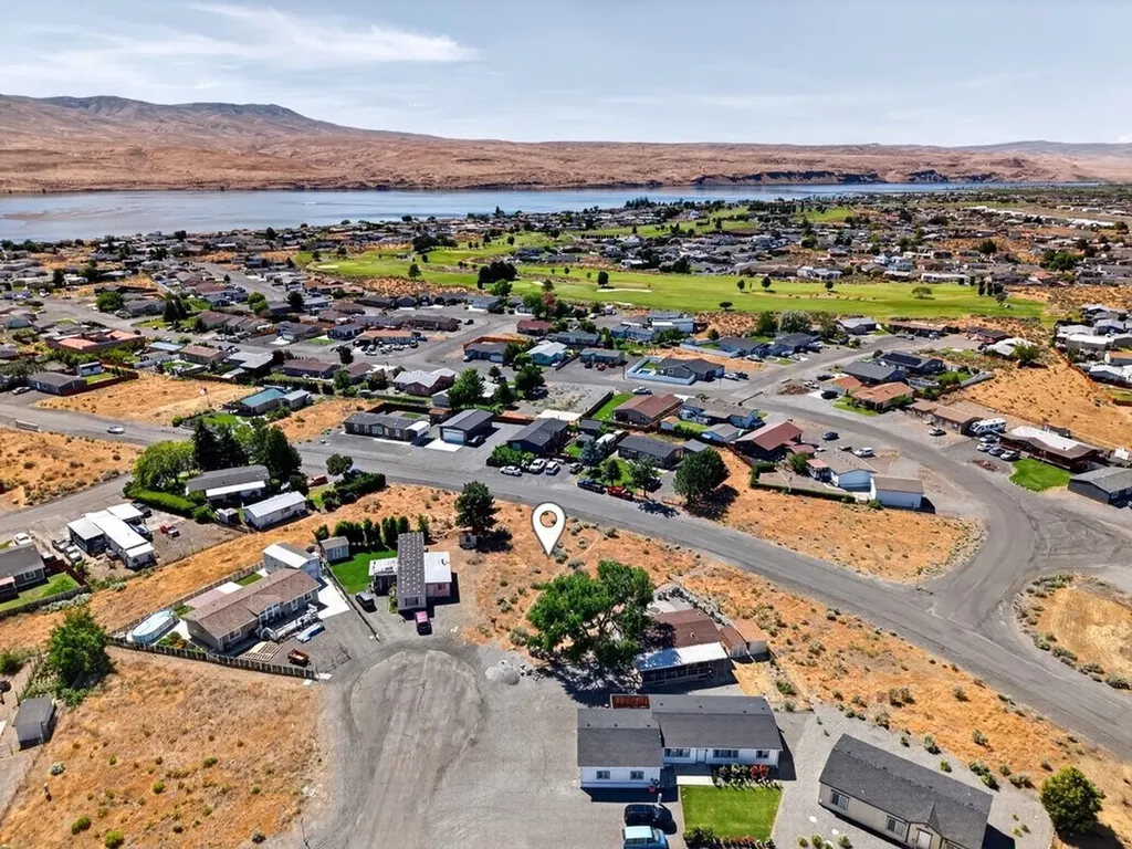 306 Agate Lane SW Mattawa WA 99349