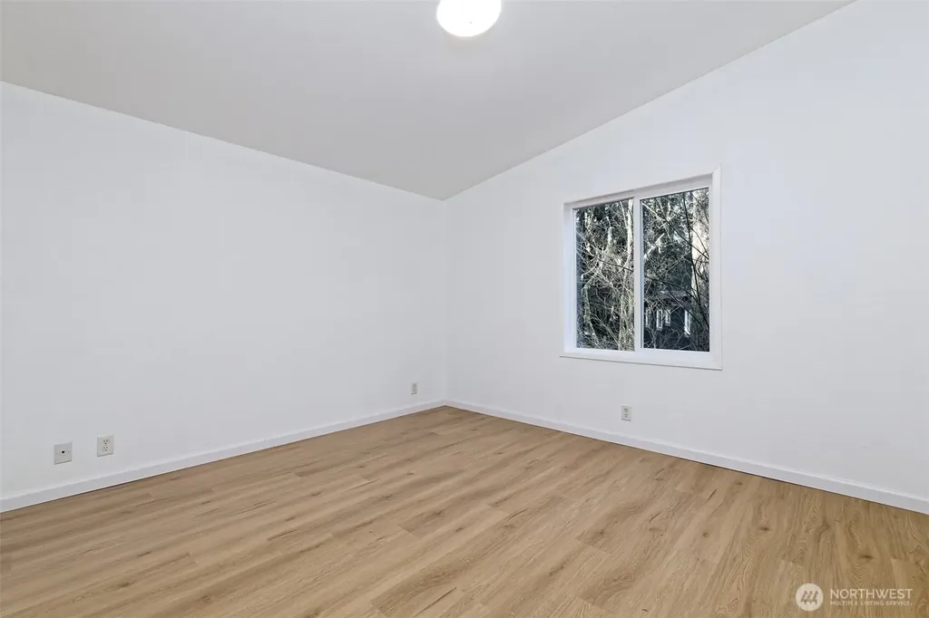 91 N Wigeon Place Hoodsport WA 98584