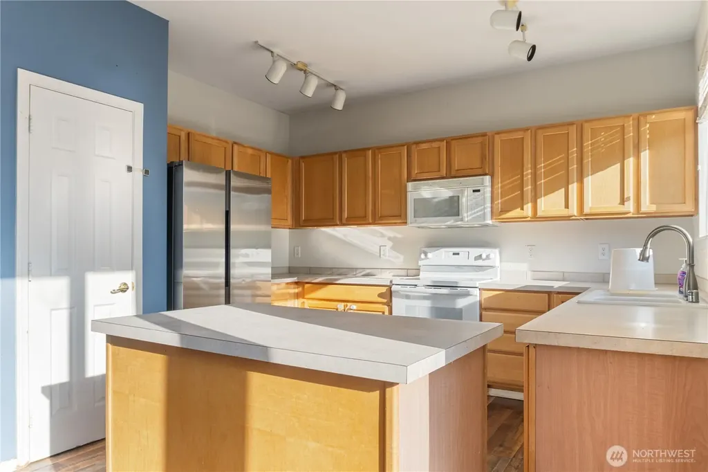 9016 176th Street Ct E Puyallup WA 98375