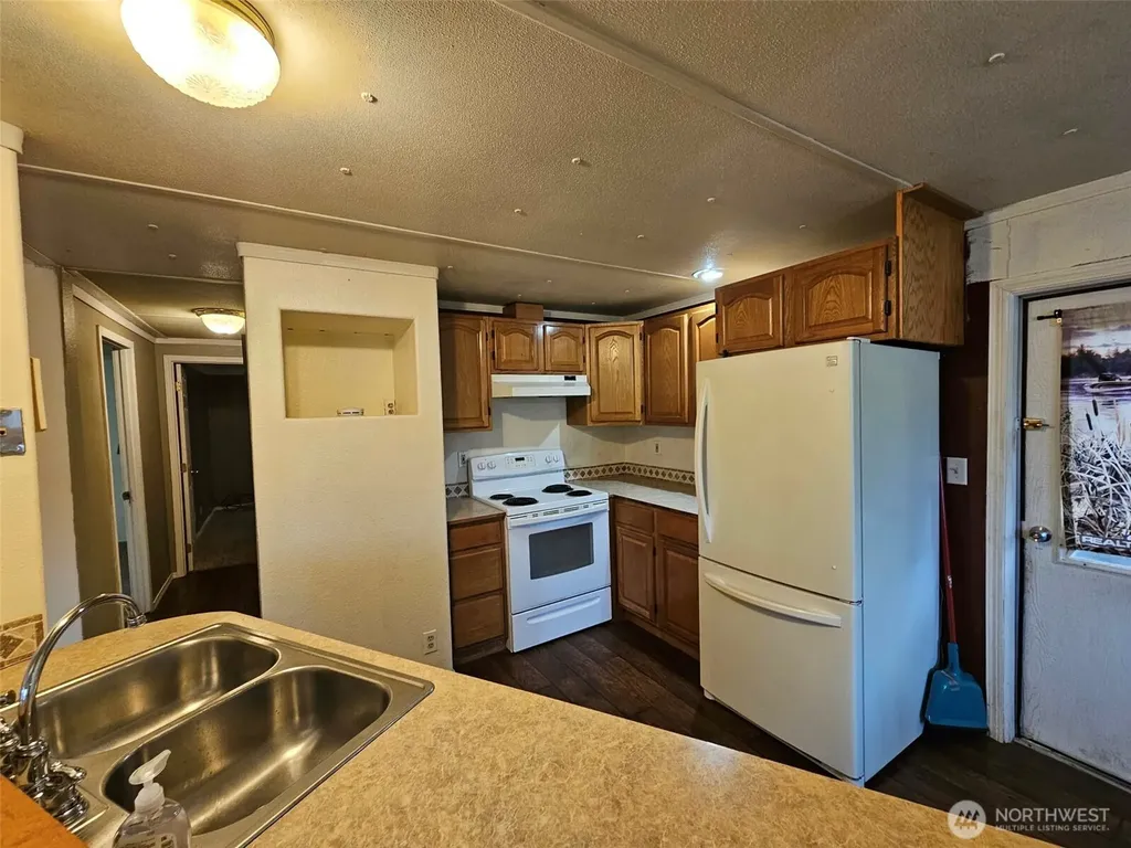 22039 Old Hwy 99 SW Centralia WA 98531