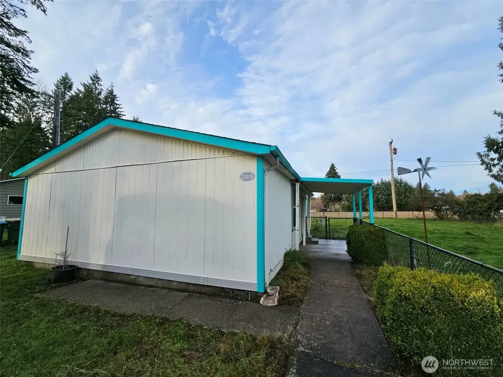 22039 Old Hwy 99 SW Centralia WA 98531