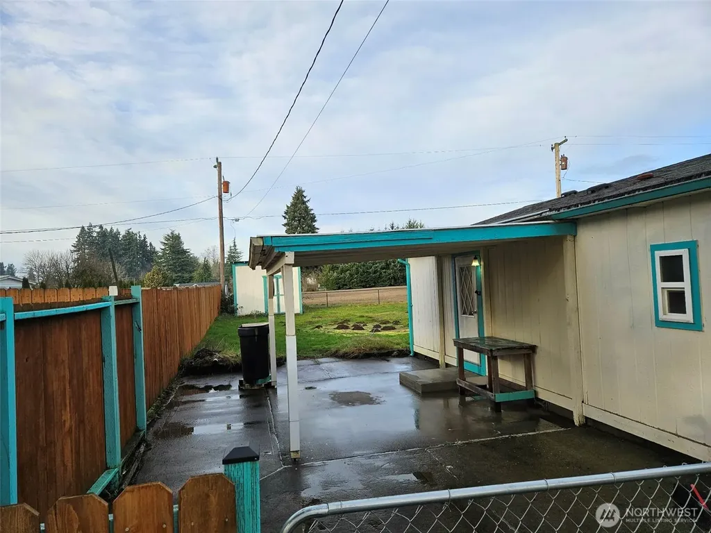 22039 Old Hwy 99 SW Centralia WA 98531