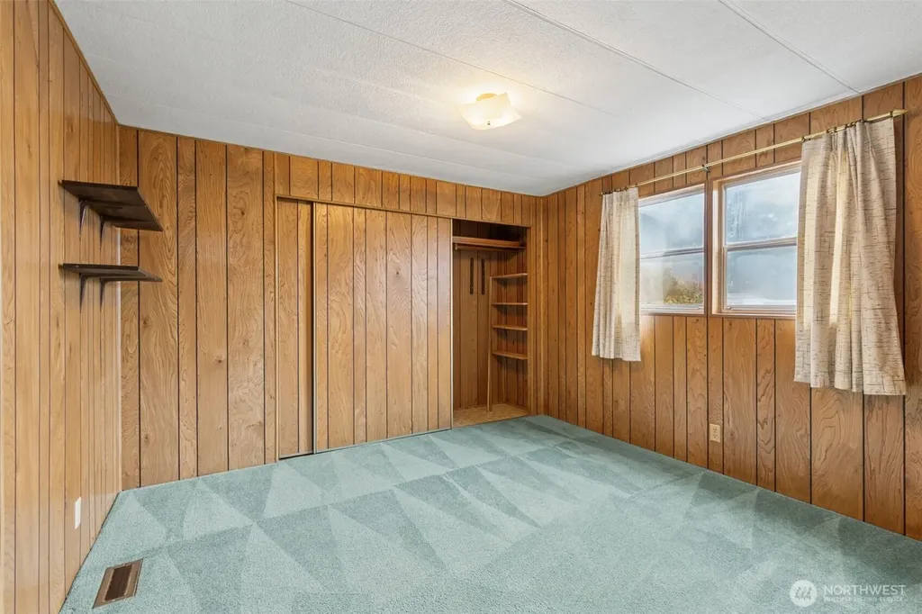 4707 Black Lake Belmore Road SW Olympia WA 98512