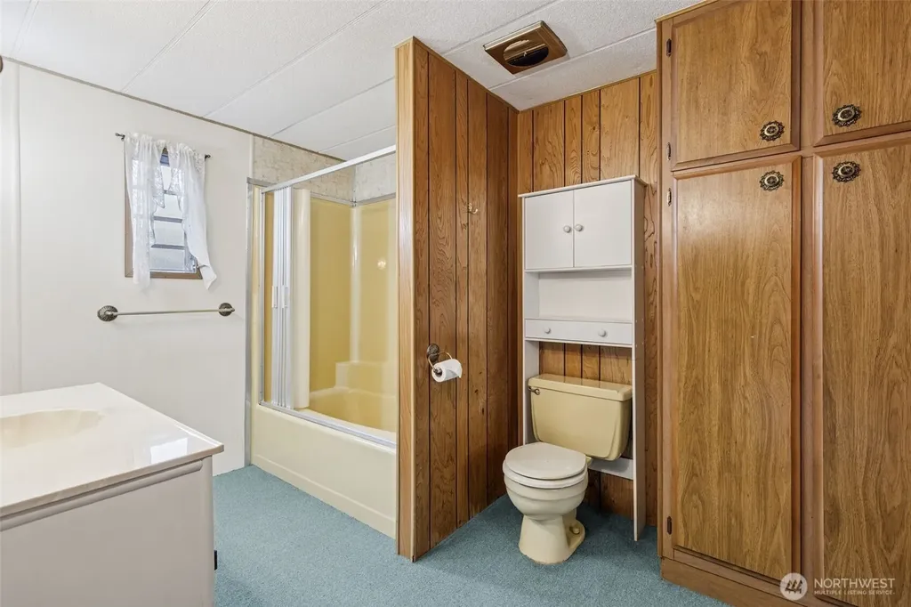 4707 Black Lake Belmore Road SW Olympia WA 98512