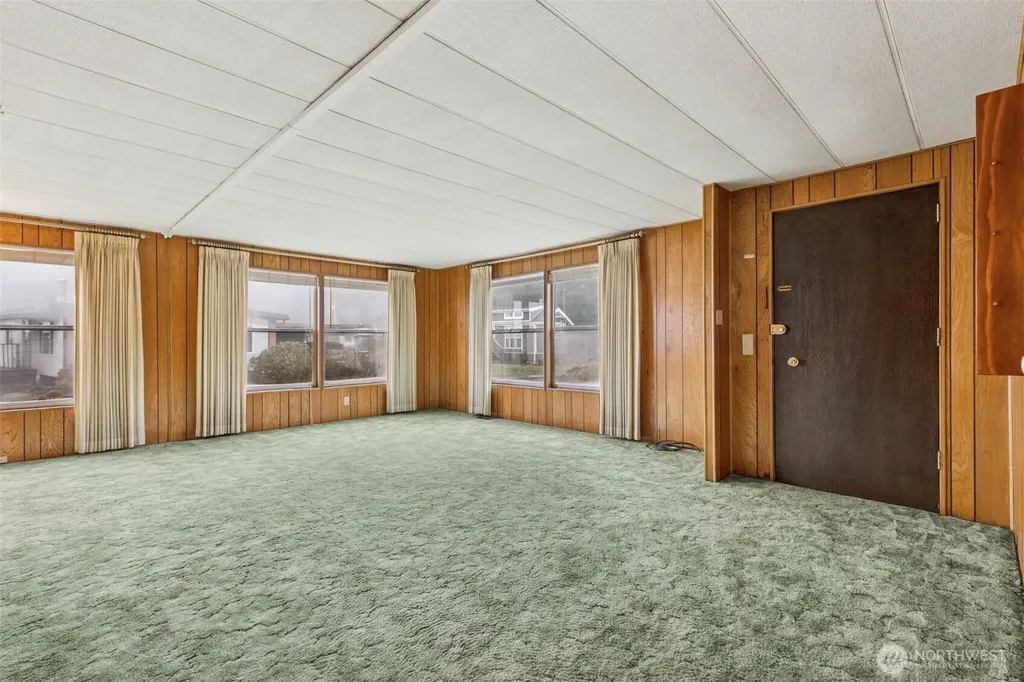 4707 Black Lake Belmore Road SW Olympia WA 98512