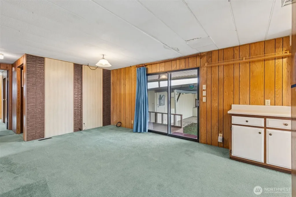 4707 Black Lake Belmore Road SW Olympia WA 98512