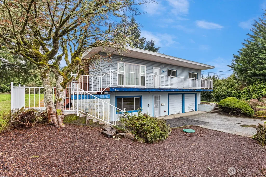 260 Melcher Street W Port Orchard WA 98366