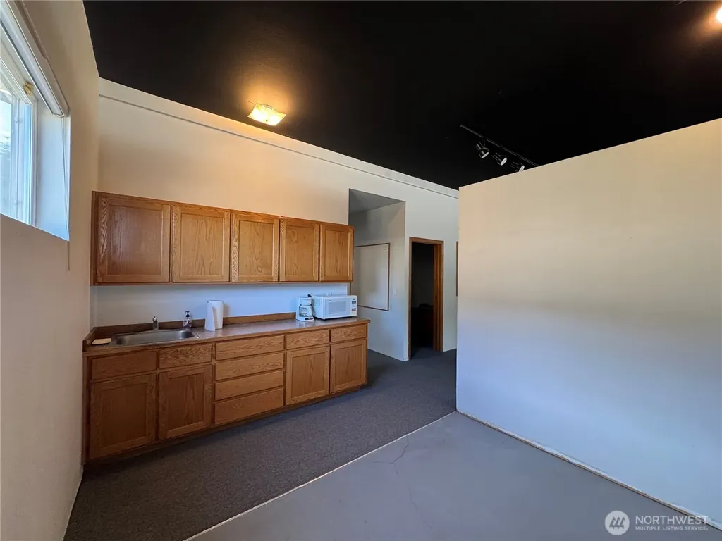 10894 Rhody Drive Port Hadlock WA 98339