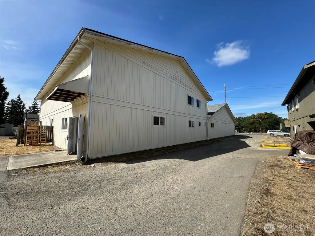 10894 Rhody Drive Port Hadlock WA 98339