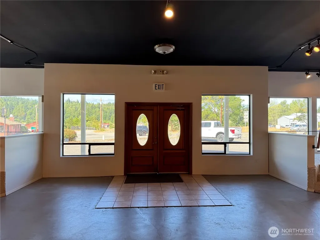 10894 Rhody Drive Port Hadlock WA 98339