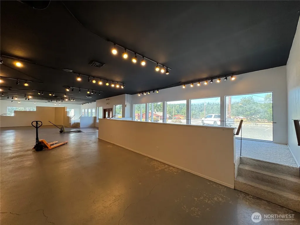 10894 Rhody Drive Port Hadlock WA 98339