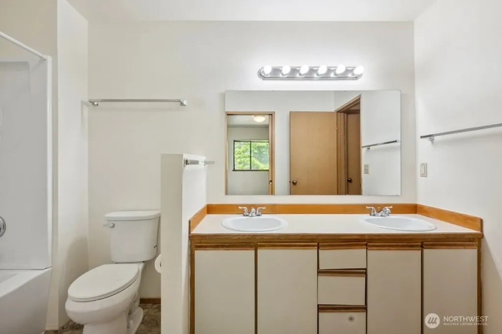 127 Union Avenue NE Renton WA 98059