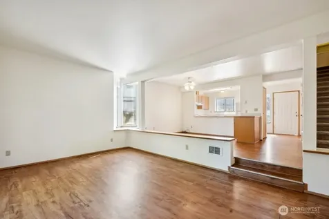 127 Union Avenue NE Renton WA 98059