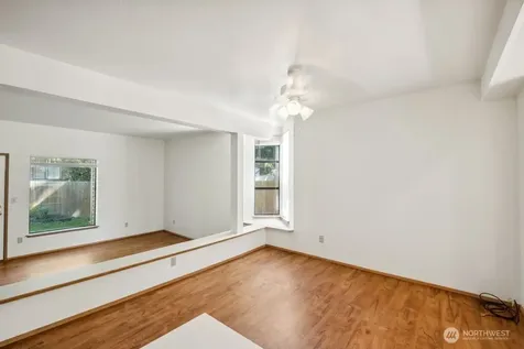 127 Union Avenue NE Renton WA 98059