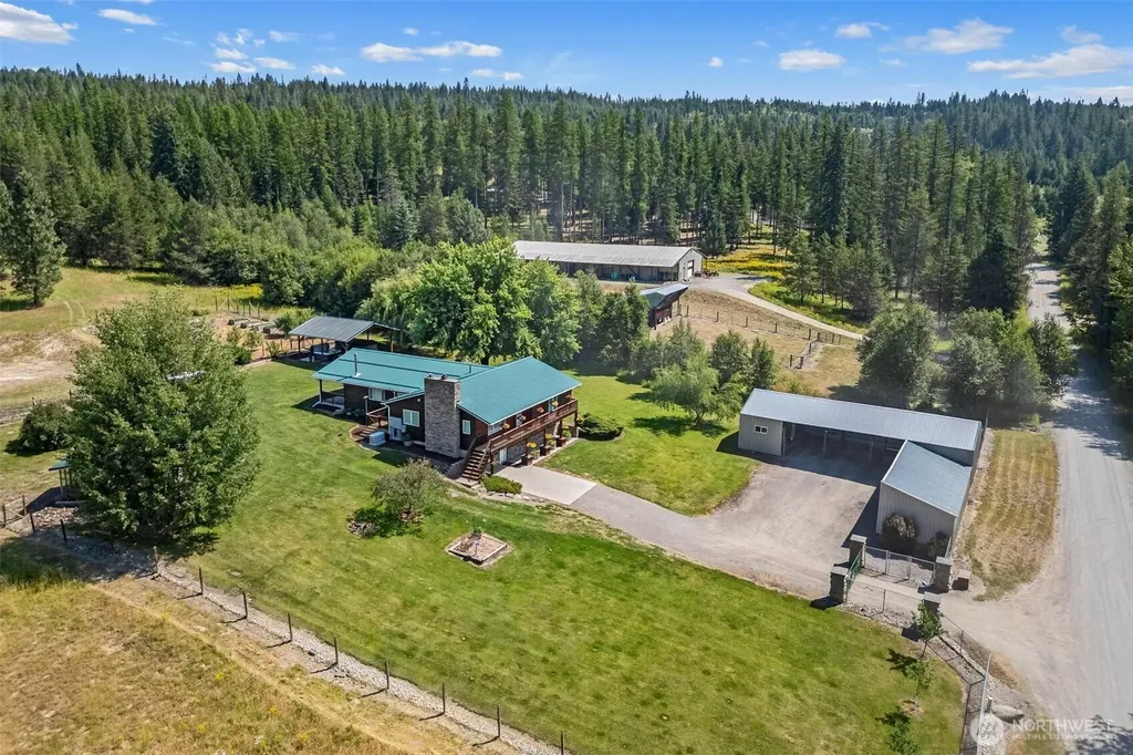 1381 Little Twin Lakes Road Colville WA 99114