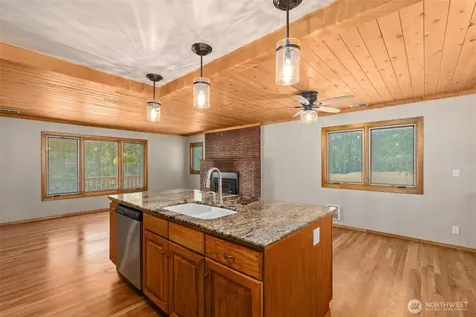 1381 Little Twin Lakes Road Colville WA 99114