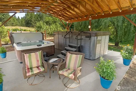 1381 Little Twin Lakes Road Colville WA 99114