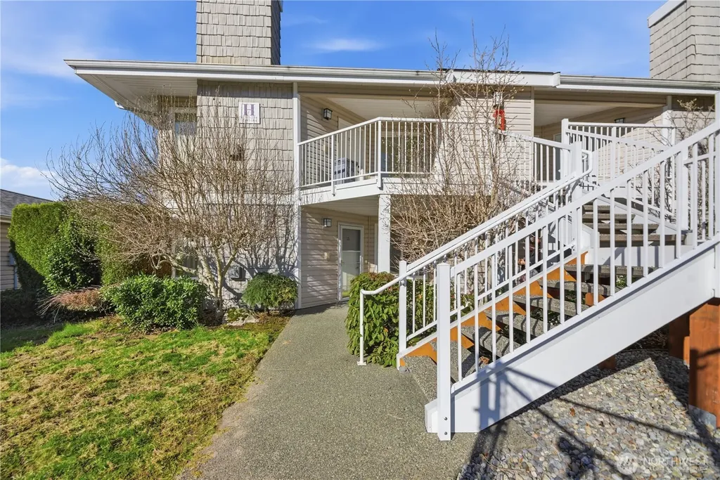 11130 SE 208th Street Kent WA 98031