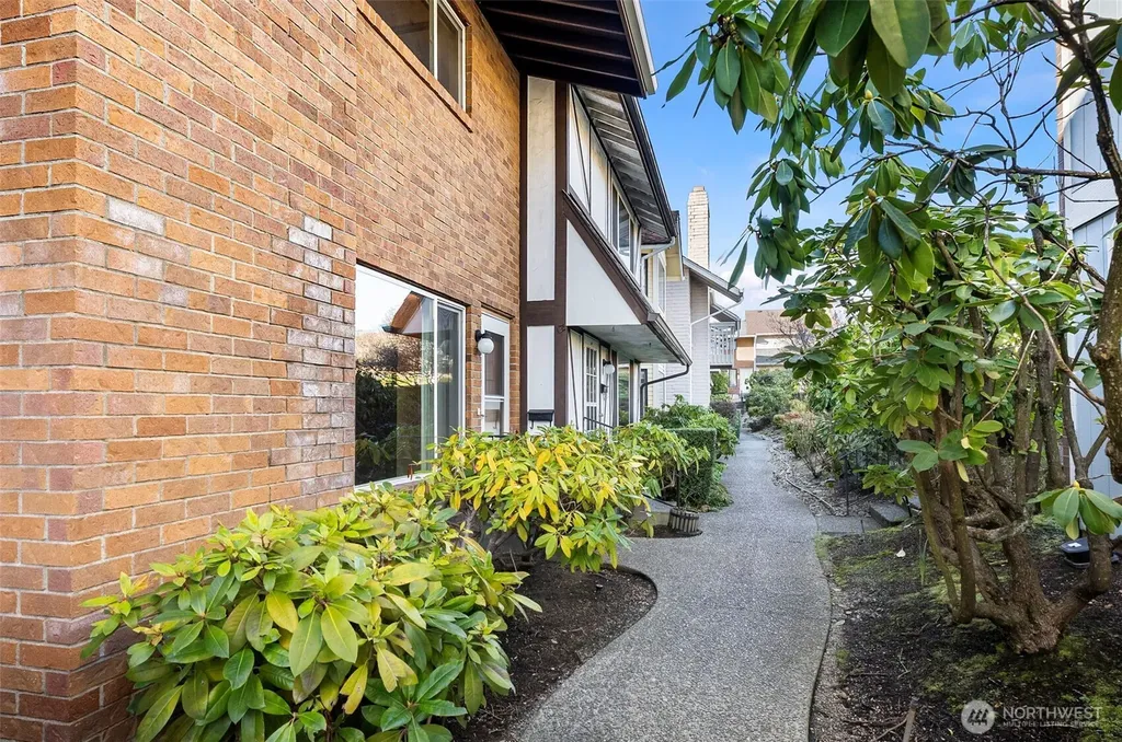 5959 S 12th S Tacoma WA 98465