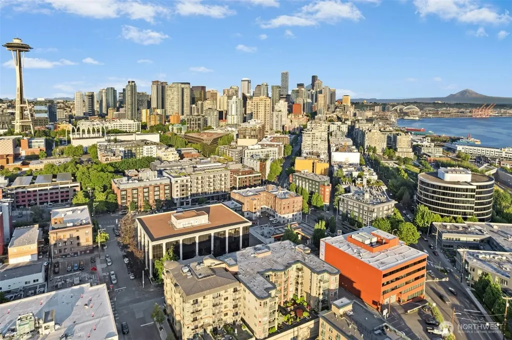 133 Queen Anne Avenue N Seattle WA 98109