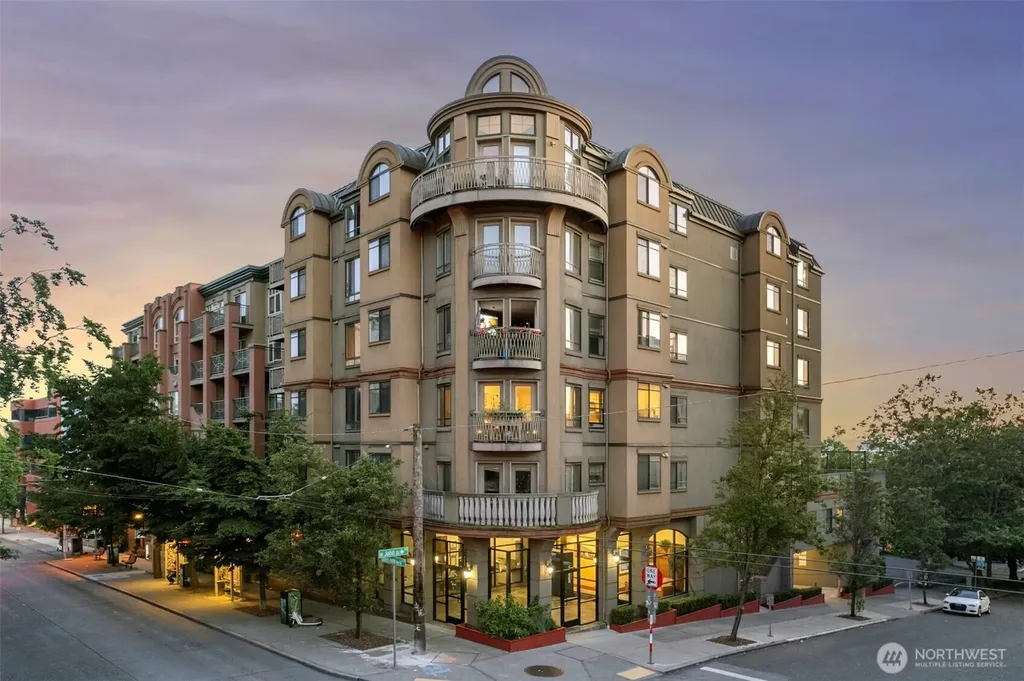 133 Queen Anne Avenue N Seattle WA 98109