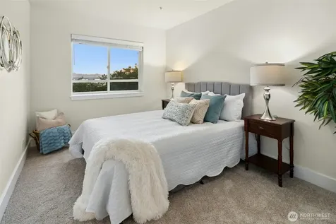133 Queen Anne Avenue N Seattle WA 98109
