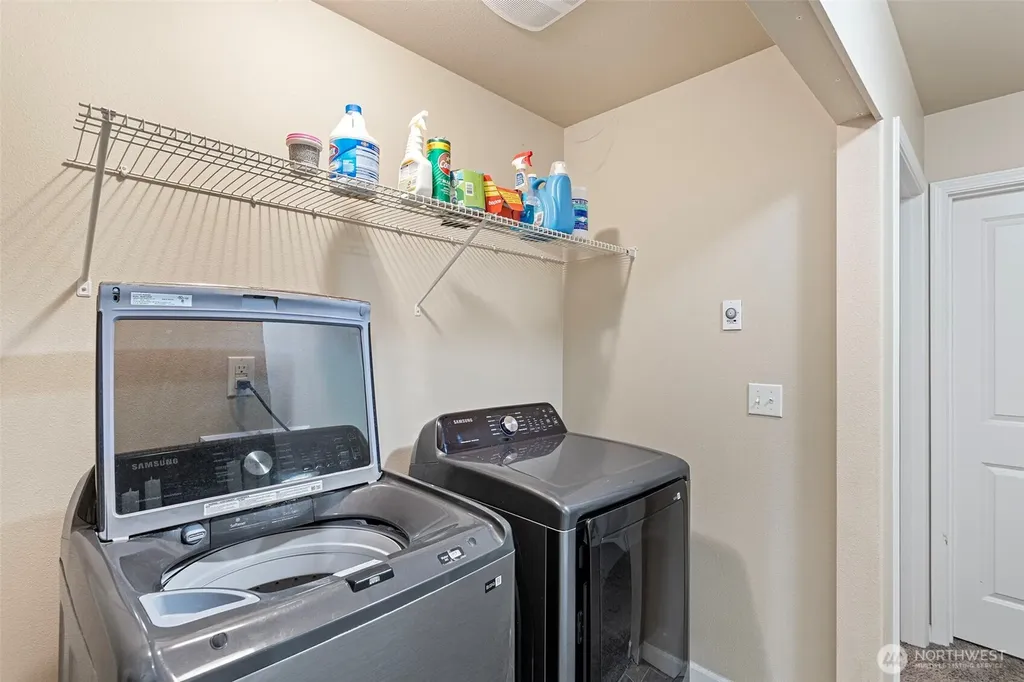 2315 SE Kelby Circle Port Orchard WA 98366