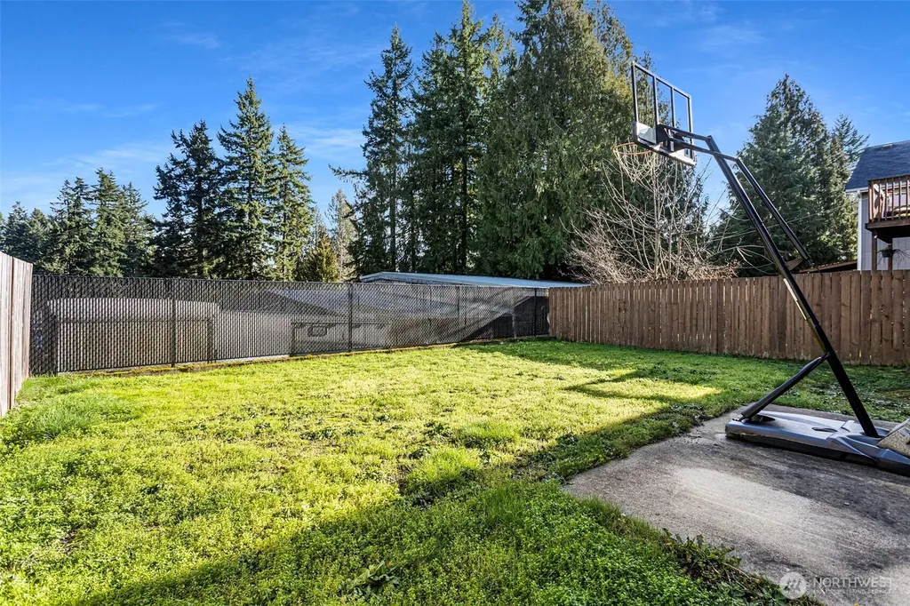 2315 SE Kelby Circle Port Orchard WA 98366