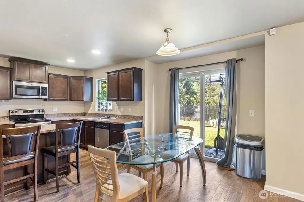 2315 SE Kelby Circle Port Orchard WA 98366