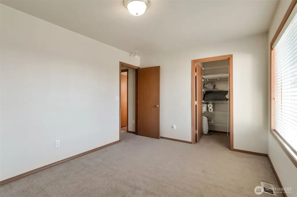 22686 129th Place SE Kent WA 98031