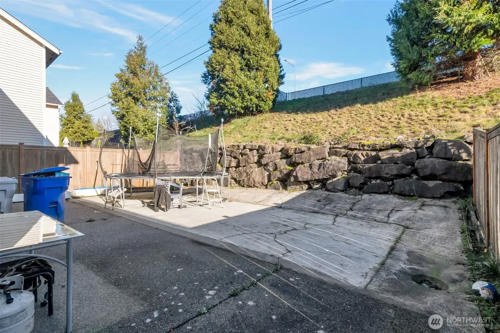 22686 129th Place SE Kent WA 98031